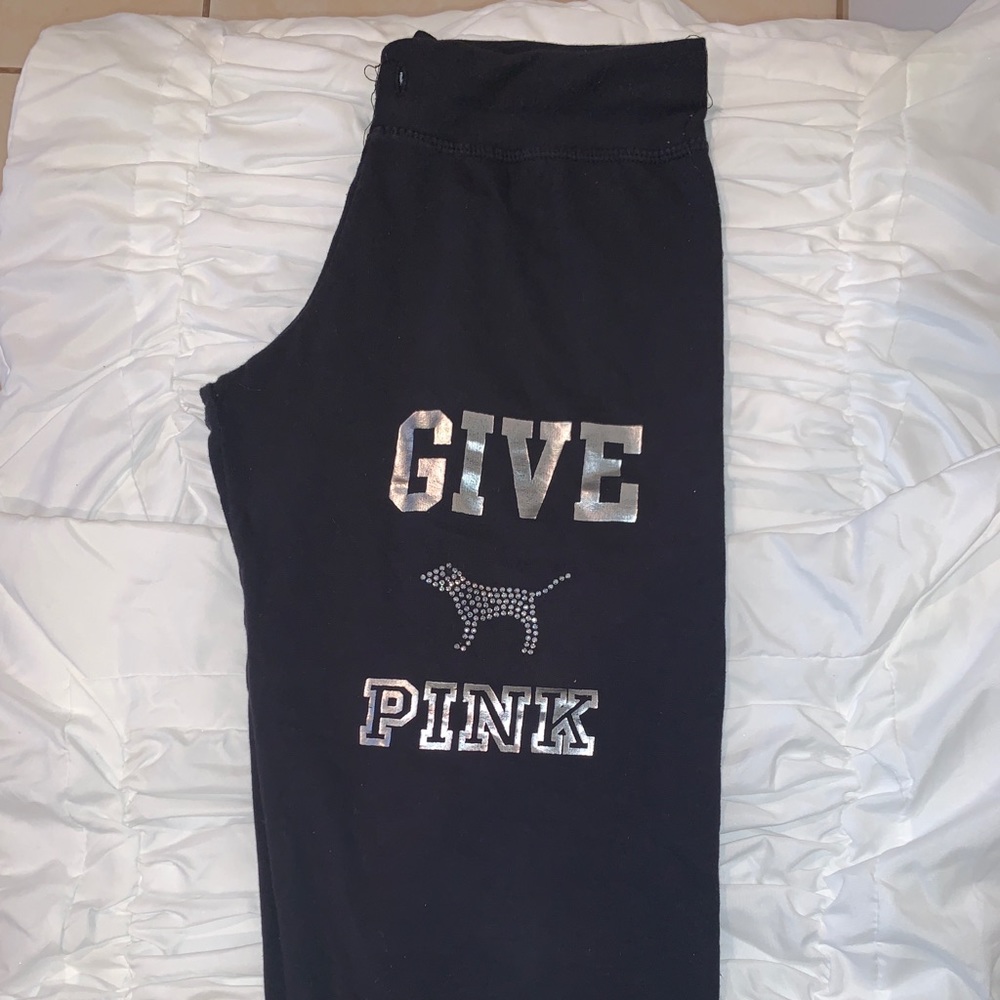 Capri Pink sweats size M!